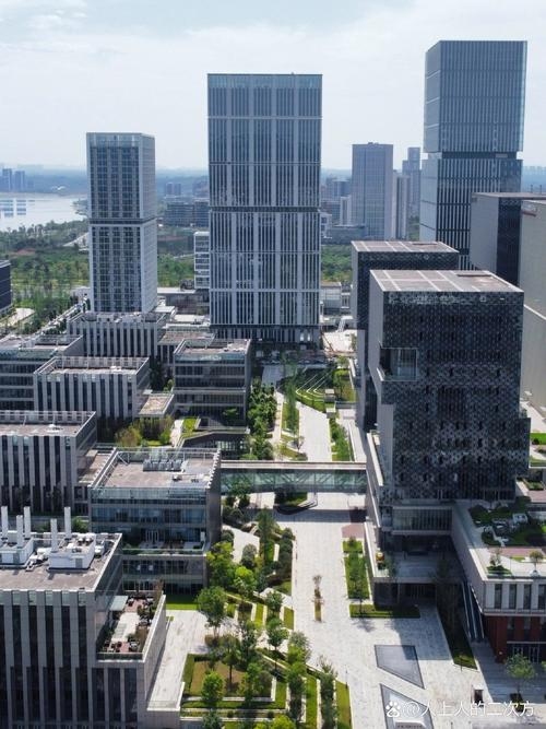 成都万网科技，科技领域的璀璨明珠插图