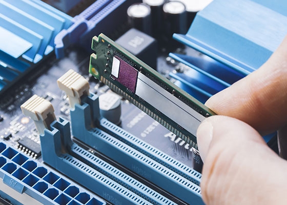 存储服务器硬盘，关键技术与应用插图