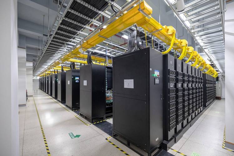 大型数据中心标准与节能技术插图