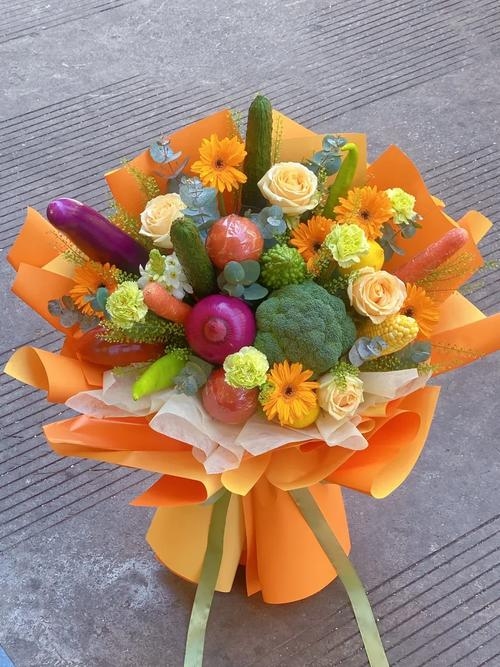 花都产业多元发展,蔬菜花束浪漫经济插图 花都产业多元发展,蔬菜花束浪漫经济插图