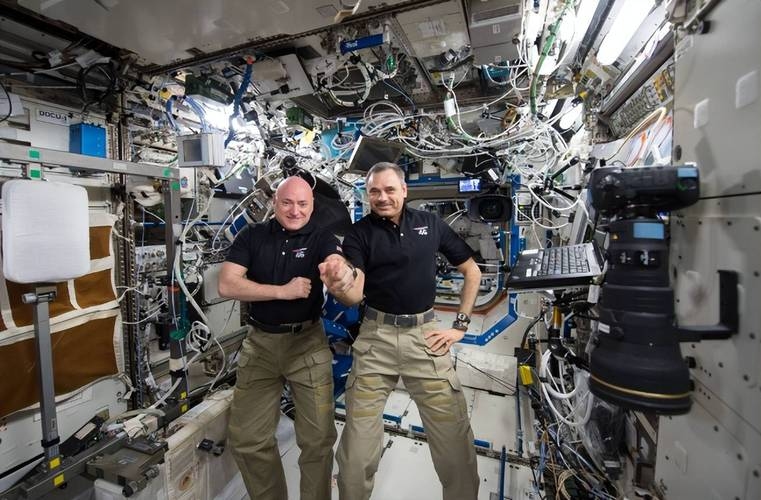 美国空间站人员数量及工作概况插图 美国空间站人员数量及工作概况插图