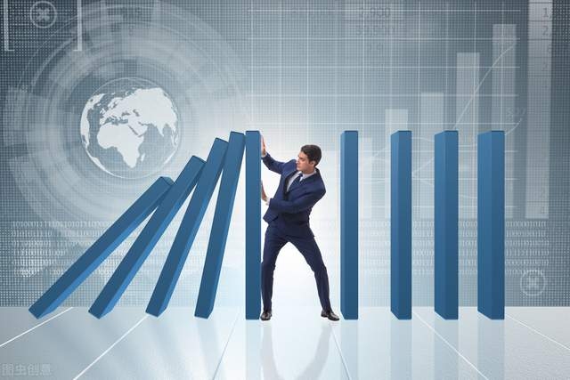 网站流量变现，探索最佳平台与策略，包括搜狐新闻自媒体、企鹅媒体等的影响力和收益潜力分析。插图