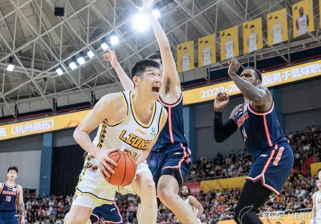 CBA广东队今晚直播免费观看,精彩赛事不容错过!插图 CBA广东队今晚直播免费观看,精彩赛事不容错过!插图