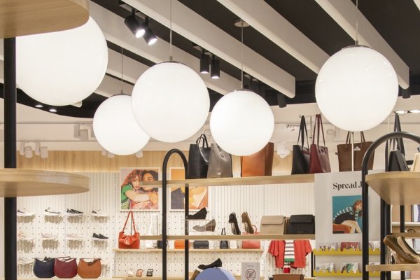 建筑工程网页设计与应用-百挑一