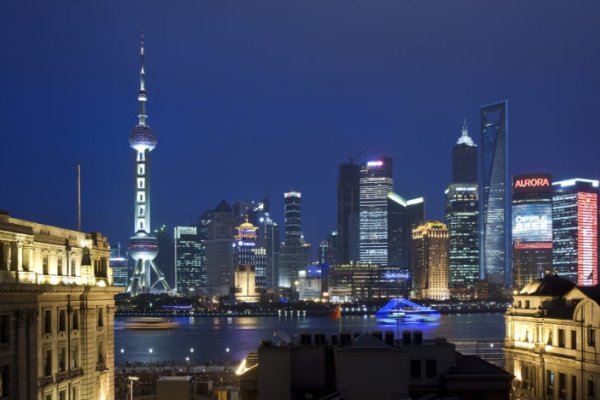 上海虚拟主机与云服务选择指南，性能、价格及优缺点比较-百挑一