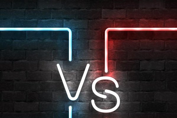 香港高防服务器与高防CDN的差异，，高防服务器直接承受攻击压力，存在单点故障风险。，高防CDN通过分散节点方式分散攻击压力，提高系统可靠性和容错率，提升抗攻性能及安全性。，特别提醒，选择前请充分了解产品特点与自身需求，避免资源浪费和经济损失。-百挑一