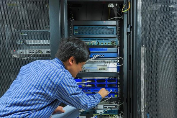 虚拟主机系统哪家强？-百挑一