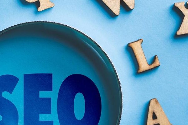 江北SEO综合优化外包，提升企业网络曝光与营销效果的利器-方知甜