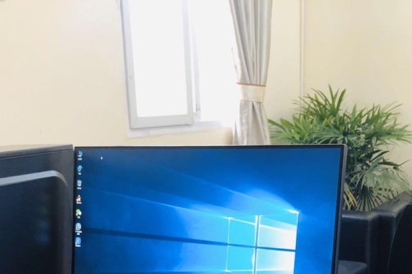 租电脑，选择哪个网站更可靠？-方知甜