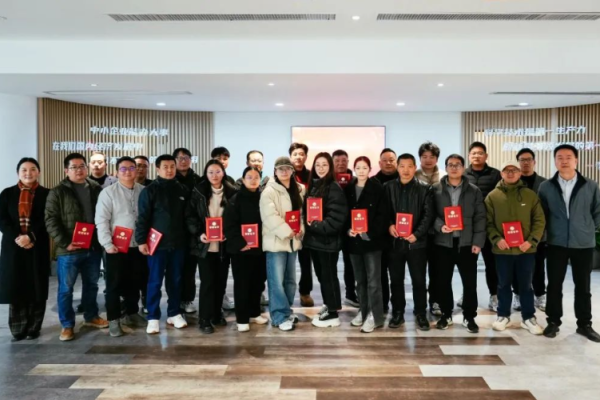 杭州软件开发培训学校,培养新时代软件人才的摇篮-方知甜