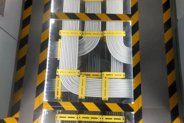 机房布线教程，走线架的应用与上、下走线的区别分析-红迪亚