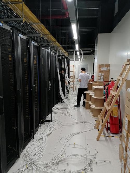 深圳服务器的发展与影响插图