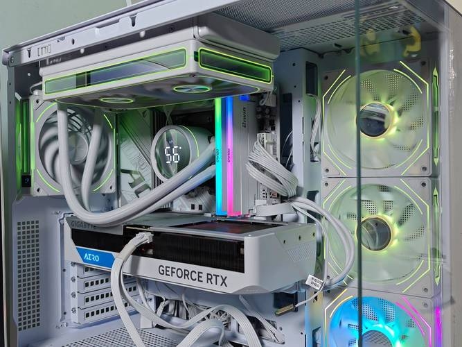 AMD平台雪景房主机推荐，性能与颜值并存插图