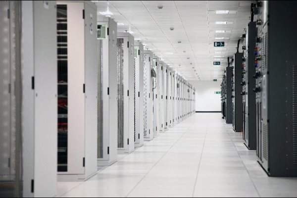IDC机房托管服务，价格与选择考量-猫山树