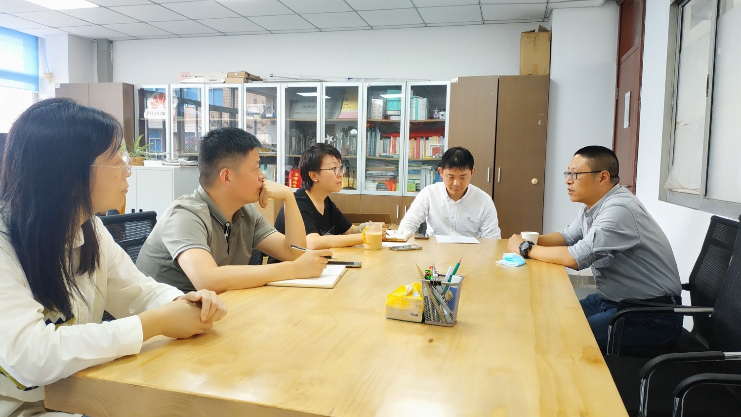 无锡盟创网络科技，工作环境与待遇的双重考量插图